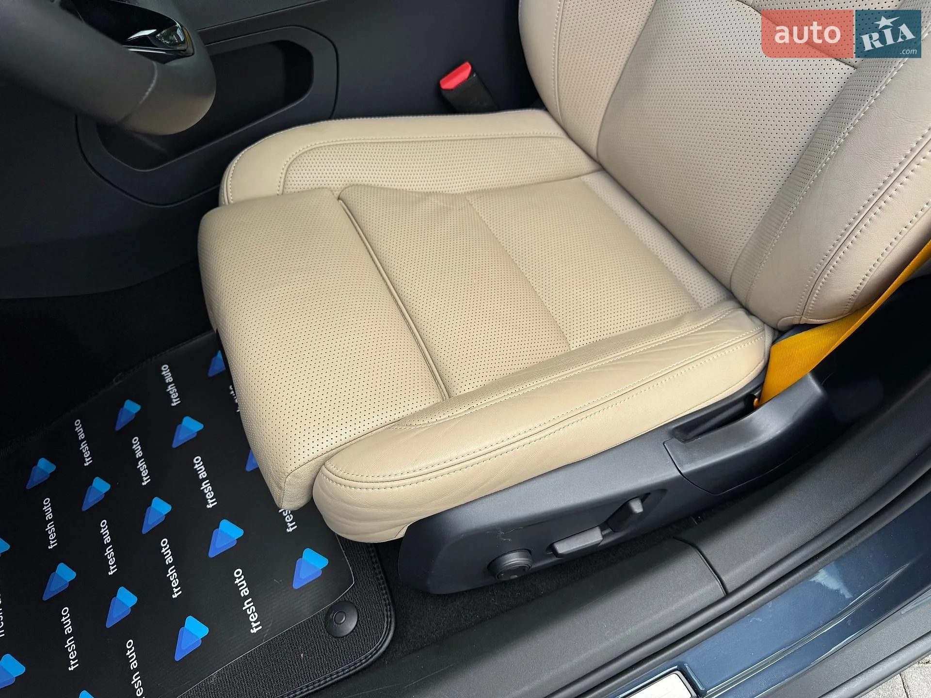 2020 Polestar 2 - мініатюра 20