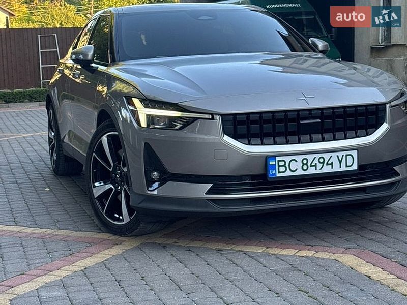 Polestar 2, photos from the listing
