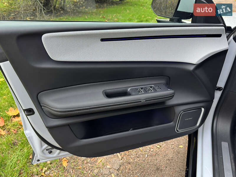 Внедорожник / Кроссовер Polestar 4 2024 в Одессе фото 17 Внедорожник / Кроссовер Polestar 4 2024 в Одессе