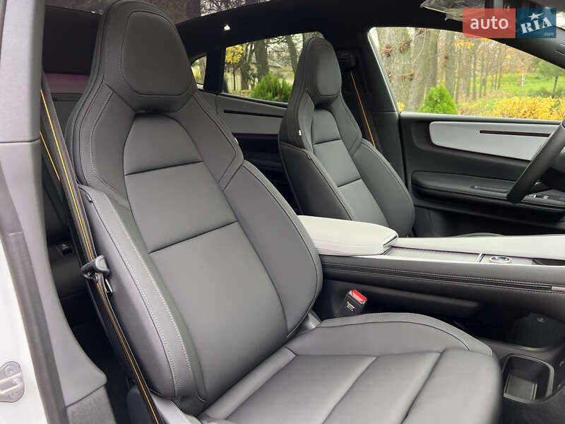 Позашляховик / Кросовер Polestar 4 2024 в Києві