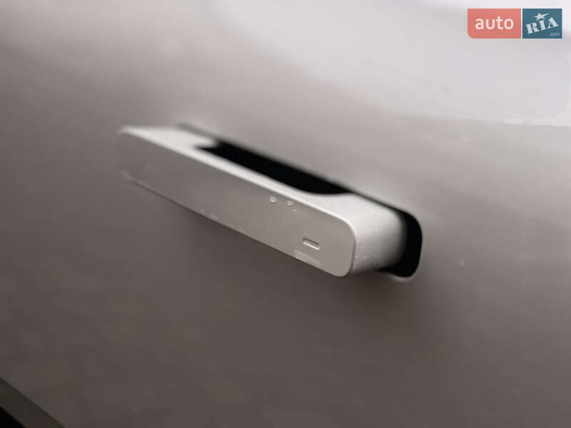 Внедорожник / Кроссовер Polestar 4 2024 в Ивано-Франковске