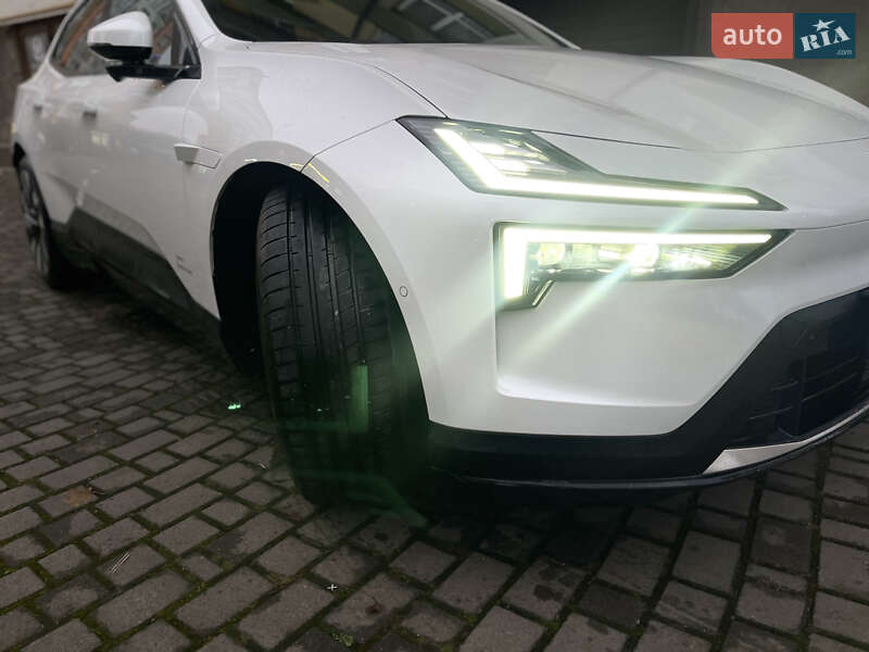 Внедорожник / Кроссовер Polestar 4 2024 в Ивано-Франковске