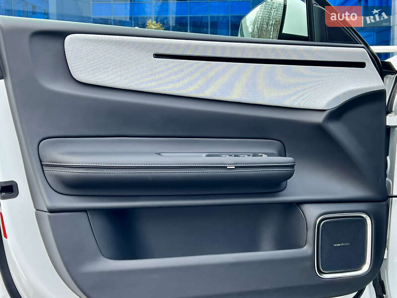 Внедорожник / Кроссовер Polestar 4 2023 в Киеве фото 19 Внедорожник / Кроссовер Polestar 4 2023 в Киеве