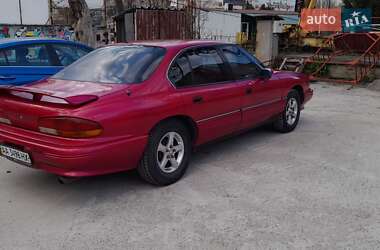 Седан Pontiac Bonneville 1992 в Києві