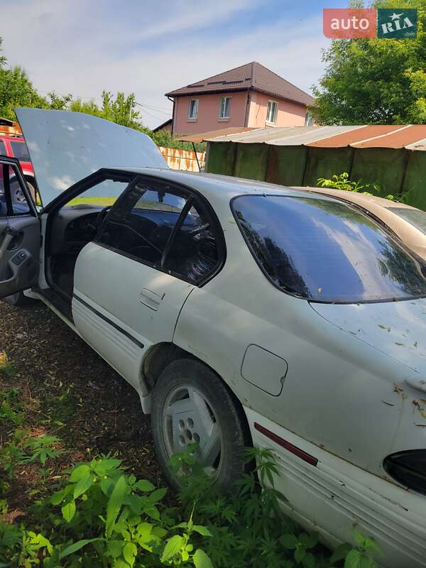 Pontiac Bonneville 1993