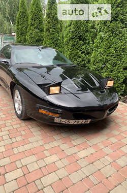 Седан Pontiac Firebird 1996 в Змиеве