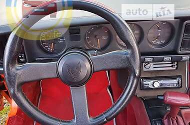 Кабріолет Pontiac Firebird 1988 в Києві