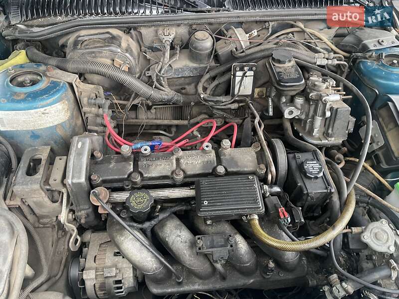 Седан Pontiac Grand AM 1993 в Остер