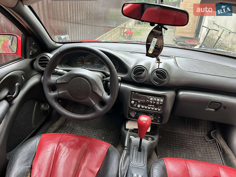 Купе Pontiac Sunfire 2005 в 