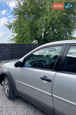 Позашляховик / Кросовер Pontiac Vibe 2003 в 