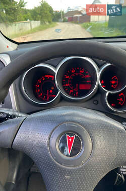 Позашляховик / Кросовер Pontiac Vibe 2003 в 