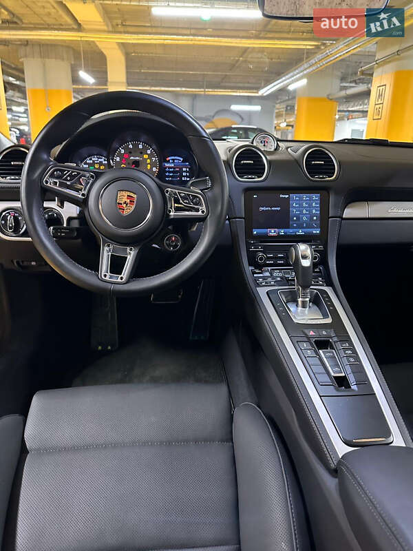 Кабріолет Porsche 718 Boxster 2021 в Києві