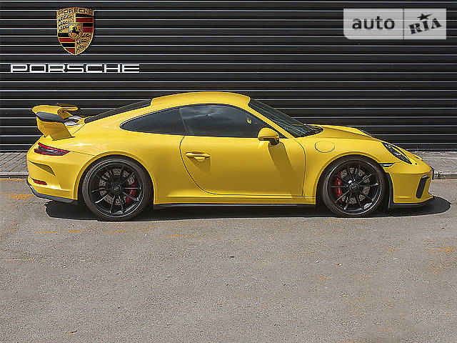 Купе Porsche 911 2017 в Дніпрі