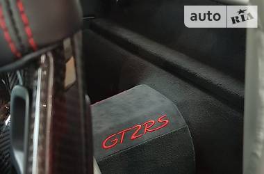 Купе Porsche 911 2018 в 