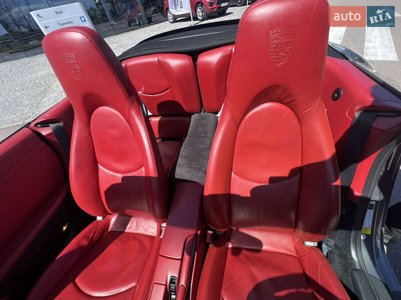 Кабриолет Porsche 911 2008 в Киеве