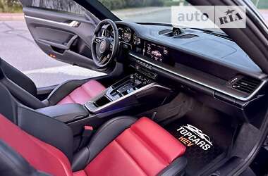 Купе Porsche 911 2021 в 