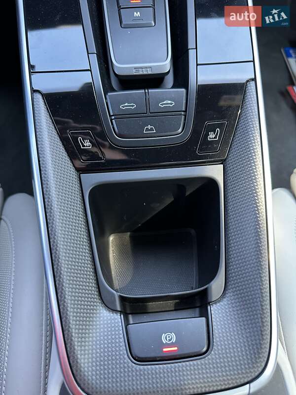 Кабріолет Porsche 911 2022 в Києві фото 61 Кабріолет Porsche 911 2022 в Києві