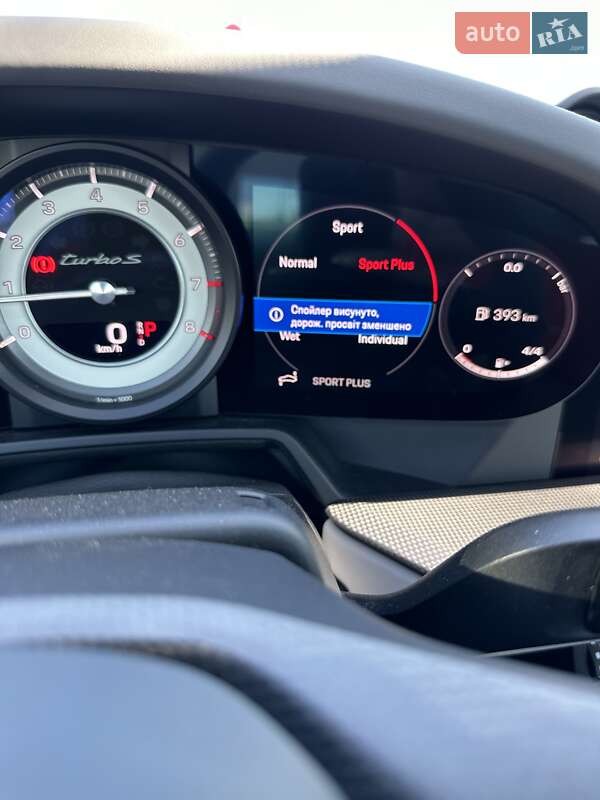 Кабріолет Porsche 911 2022 в Києві фото 65 Кабріолет Porsche 911 2022 в Києві