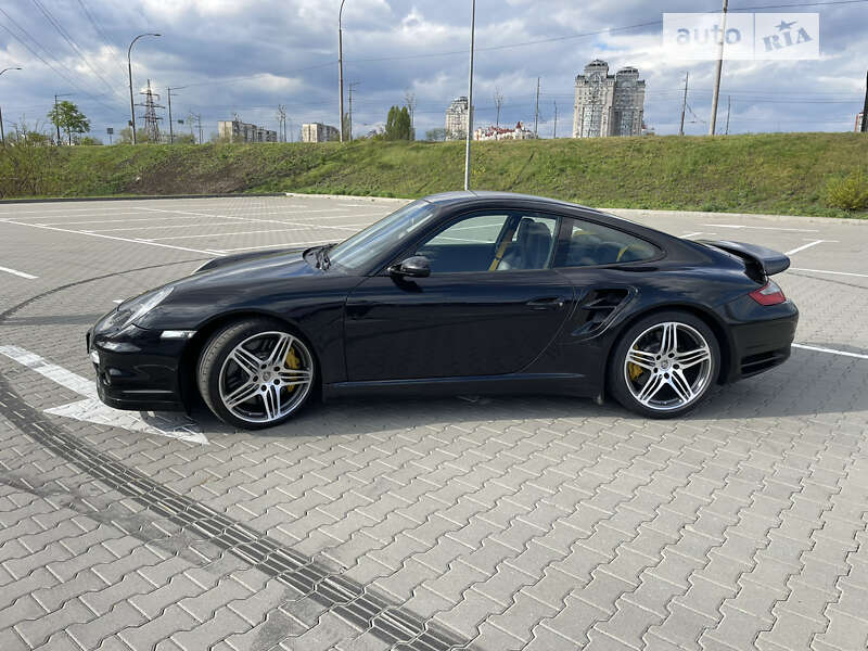 Купе Porsche 911 2008 в Киеве фото 3 Купе Porsche 911 2008 в Киеве