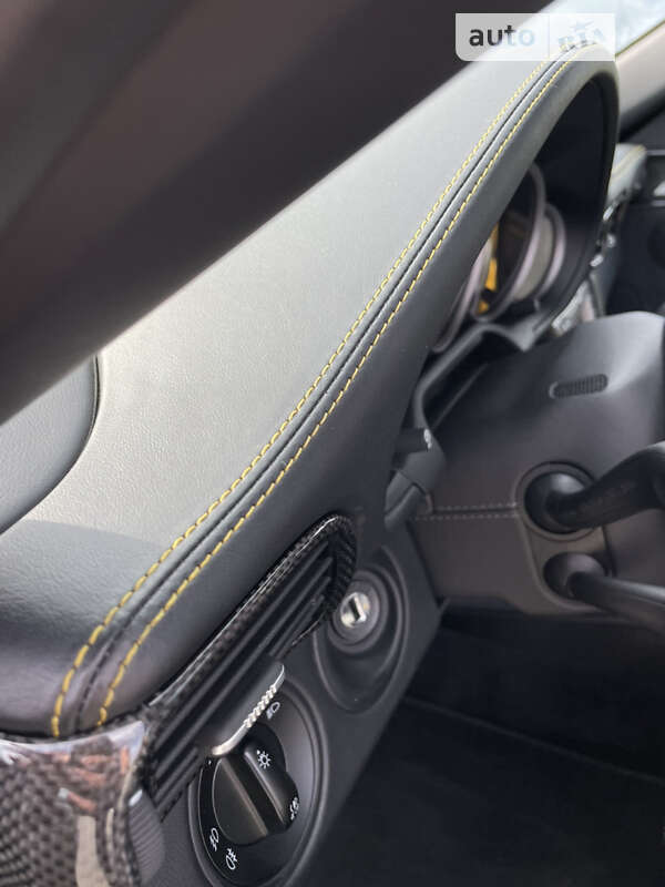 Купе Porsche 911 2008 в Киеве фото 19 Купе Porsche 911 2008 в Киеве