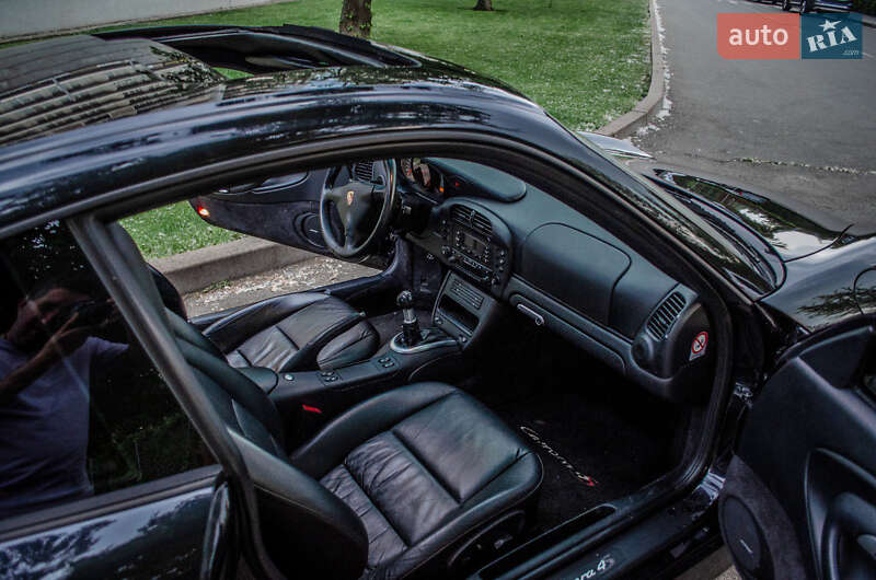 Купе Porsche 911 2002 в Киеве фото 36 Купе Porsche 911 2002 в Киеве