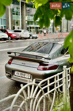 Купе Porsche 911 2006 в 