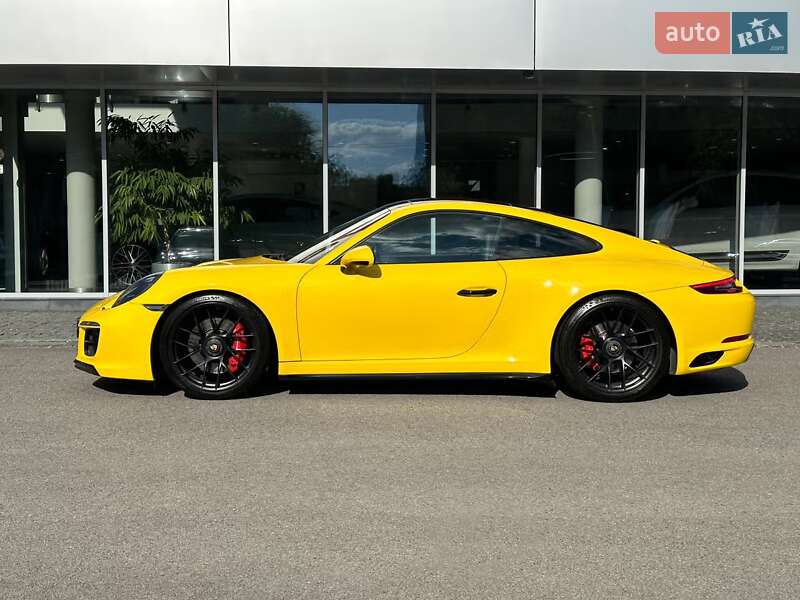Купе Porsche 911 2017 в Днепре