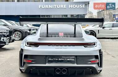 Купе Porsche 911 2024 в 