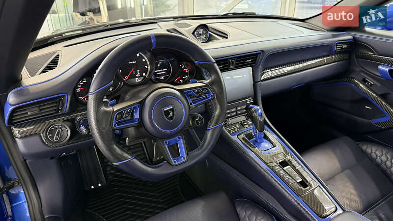 Купе Porsche 911 2013 в Дніпрі
