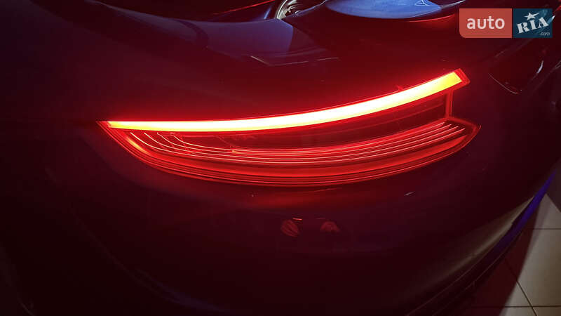 Купе Porsche 911 2013 в Дніпрі