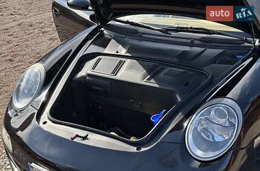 Купе Porsche 911 2006 в 