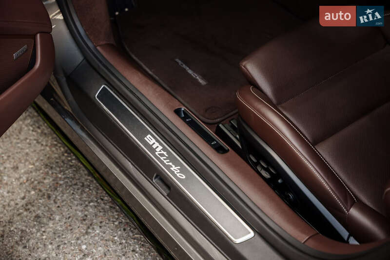 Купе Porsche 911 2021 в Киеве