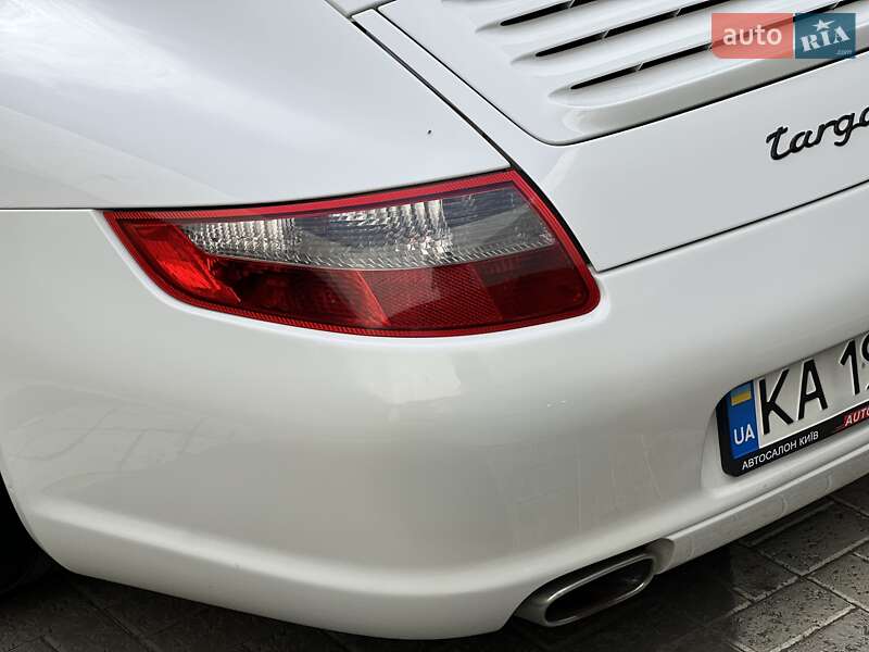 Родстер Porsche 911 2008 в Києві