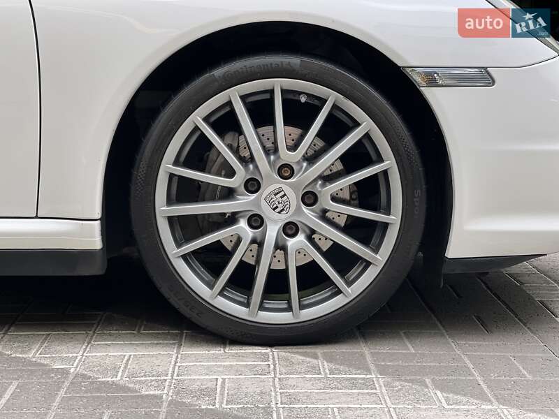 Родстер Porsche 911 2008 в Києві