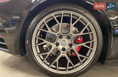 Купе Porsche 911 2022 в 
