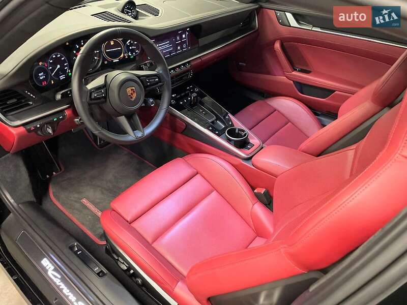 Купе Porsche 911 2022 в Киеве