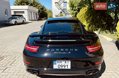 Купе Porsche 911 2014 в 