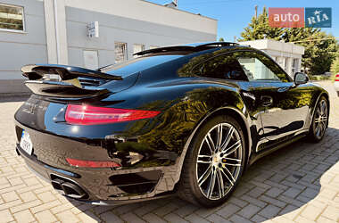 Купе Porsche 911 2014 в 