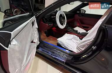 Купе Porsche 911 2025 в 