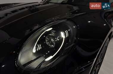 Купе Porsche 911 2025 в 