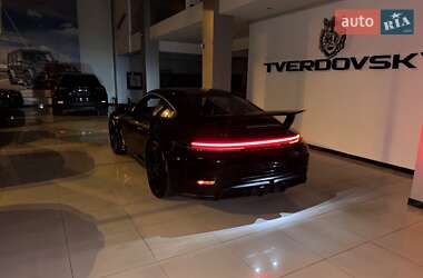Купе Porsche 911 2025 в 