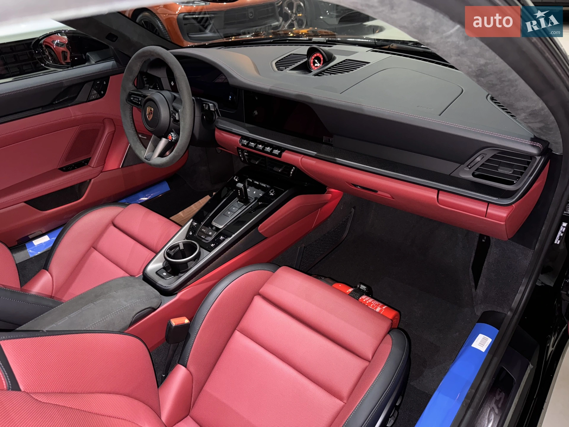 2025 Porsche 911 - мініатюра 210