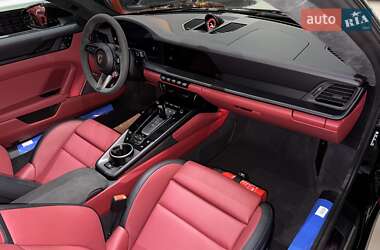 Купе Porsche 911 2025 в 