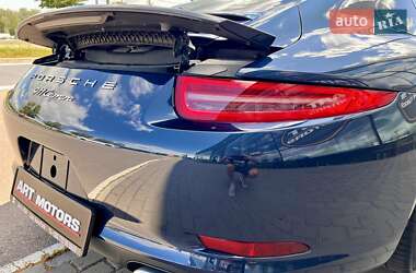 Купе Porsche 911 2014 в 