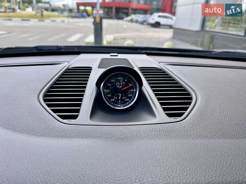 Купе Porsche 911 2014 в Киеве