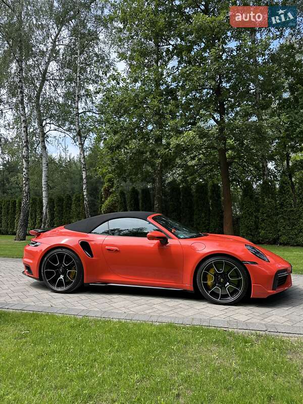 Кабріолет Porsche 911 2022 в Києві фото 9 Кабріолет Porsche 911 2022 в Києві