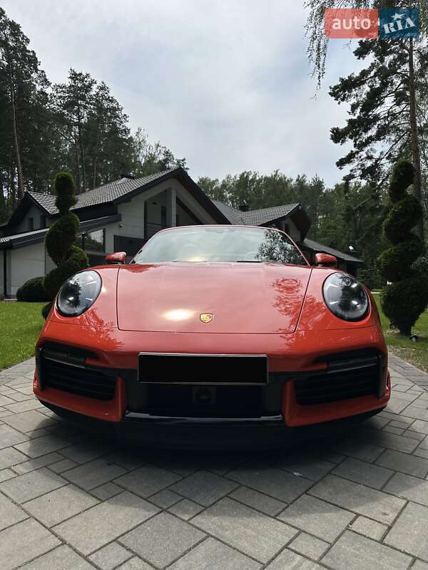 Кабріолет Porsche 911 2022 в Києві фото 30 Кабріолет Porsche 911 2022 в Києві