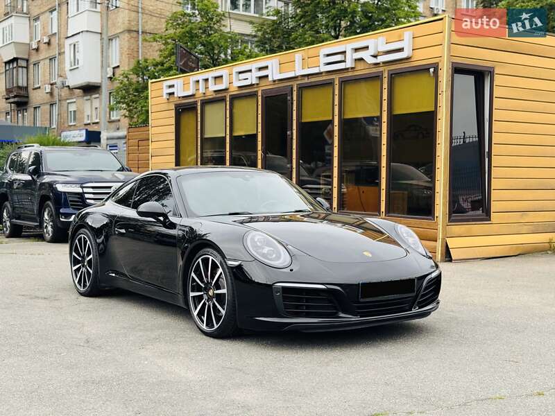 Купе Porsche 911 2016 в Киеве