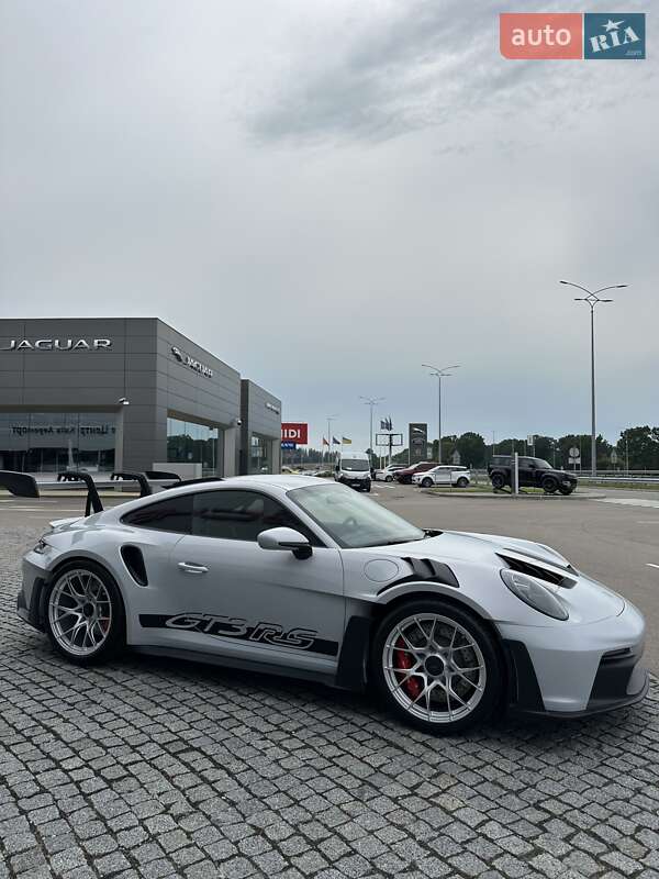 Купе Porsche 911 2024 в Киеве