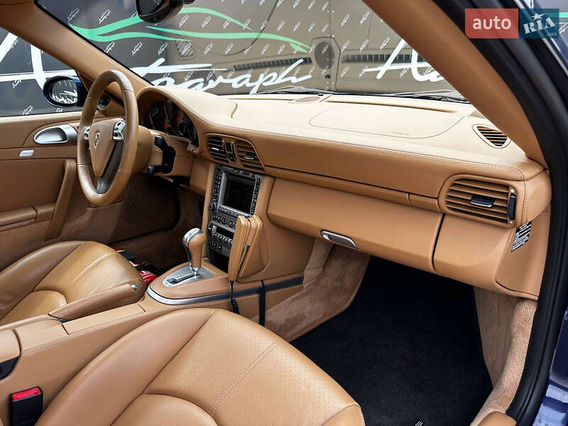 Купе Porsche 911 2006 в Киеве